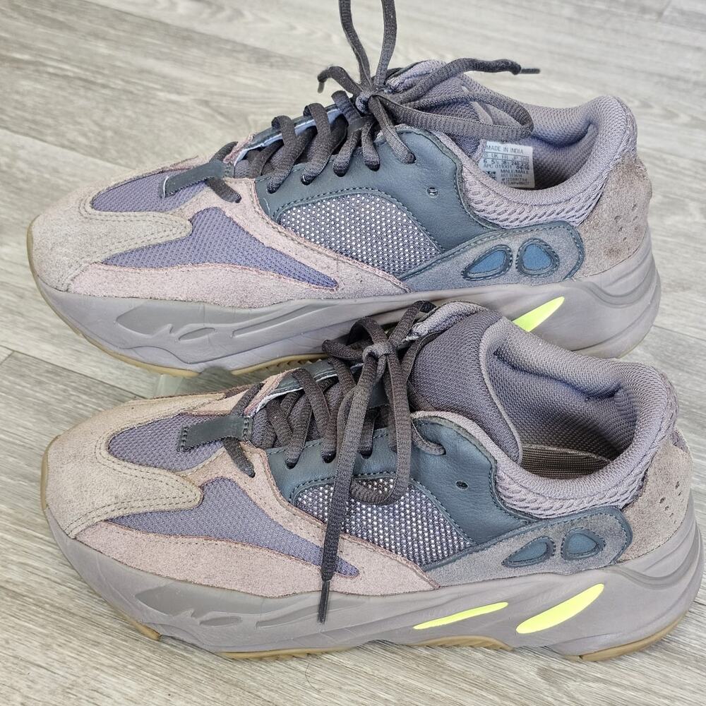 B10 Size 6 - Adidas Yeezy Boost 700 V1 Mauve Men's Sneakers Casual Shoes EE9614